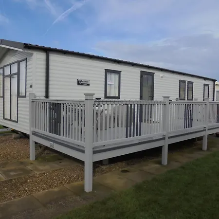 Kings: Malton:- 6 Berth, Central Heated, Enclosed Veranda Chapel Saint Leonards Exterior photo