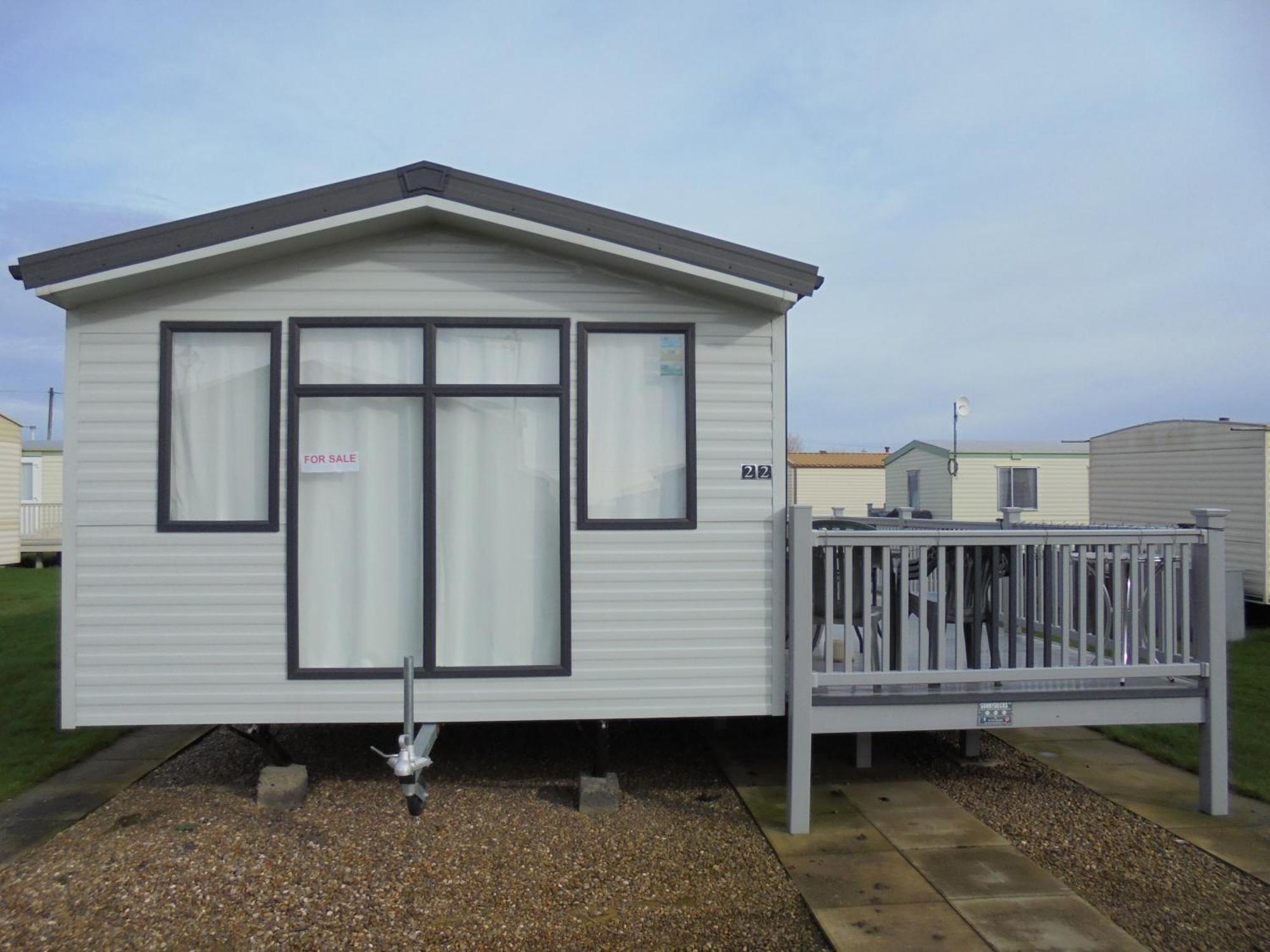 Kings: Malton:- 6 Berth, Heated, Enclosed Veranda * Chapel Saint Leonards